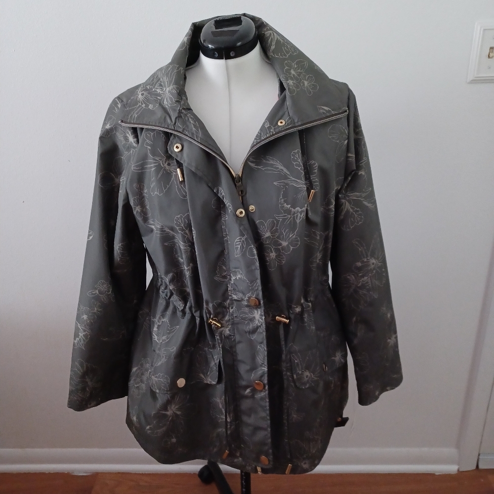 NWT Breckenridge Fall jacket olive green water and wind resistant. Size 1x.